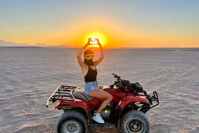 Baía de Makadi: Aventura de quadriciclo e quadriciclo ao pôr do sol e vista para o mar