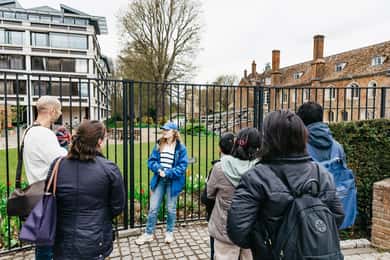 Alumni-led Walking Tour w/opt King's Chapel