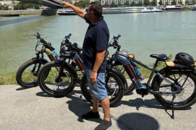 Bratislava: Stadt, Eiserner Vorhang und Bunker mit dem E-Bike
