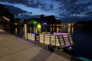 Wroclaw (Breslau) Katamarankryssning på floden Oder
