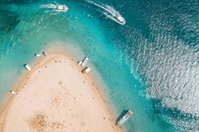 Zakynthos: Laganas Bay, Myzithres & Turtles Speedboat Tour