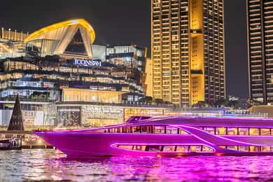 Bangkok : Dîner-croisière de luxe sur le fleuve Opulence avec orchestre