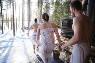 Arktinen telttasauna ja jääuinti