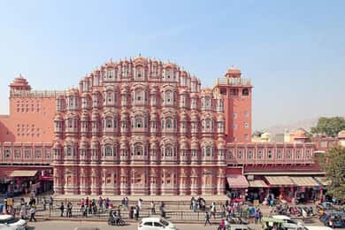Jaipur: Hawa Mahal, Jantar Mantar & City Palace Guided Tour