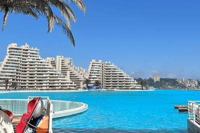 Santiago: Visita a Isla Negra, Algarrobo e Vinhos Undurraga