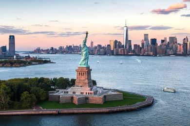 New York: Statue of Liberty General Admission with App Tour