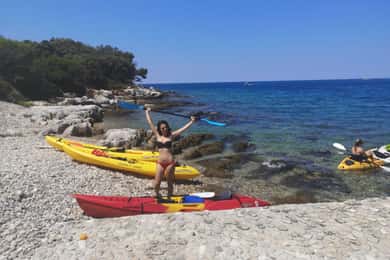 Rovinj: 4-stündige Kajakmiete – Inseln, Meer und Schnorcheln