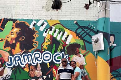 Kingston: Excursão a pé com exploração de murais