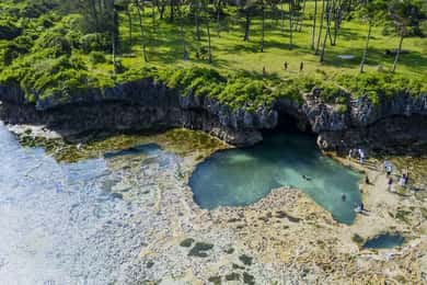 Diani: Snorkeling and Swimming at African Pool in Tiwi Beach