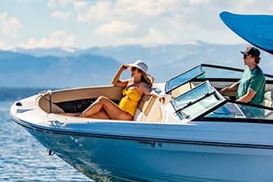 South Lake Tahoe: 24-foot Crest Pontoon Boat Rental