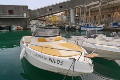Sorrento: Bootsverleih ohne Führerschein, segeln Sie nach Capri