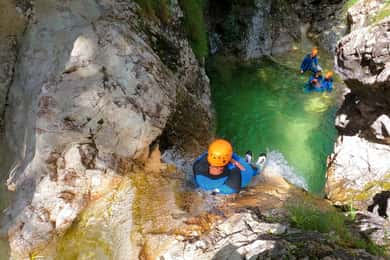 Bovec: 4 Uur Canyoning Avontuur