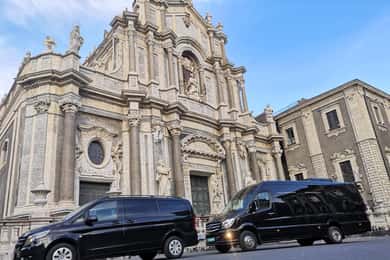 Da Catania: tour guidato Etna, Taormina, Isola Bella