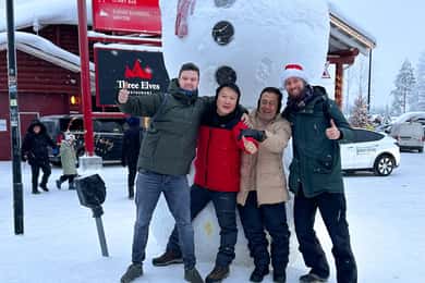 Rovaniemi: Guided Tour of Santa Claus Village