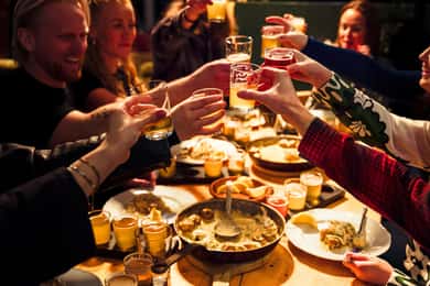 Reykjavik: All in One - Eat, Drink & Explore with Locals