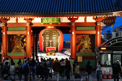 Tokyo: Asakusa Night Tour with Tokyo Skytree Tickets