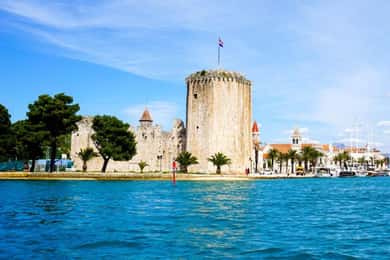 Fra Split: Speedbådstur til Den Blå Lagune, Šolta og Trogir