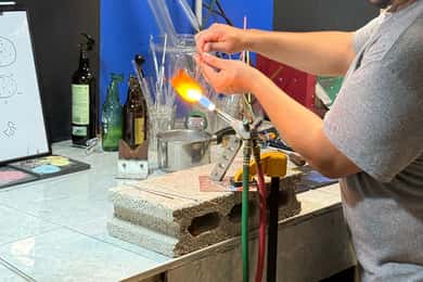 San Juan: Glassblowing Class and Studio Tour