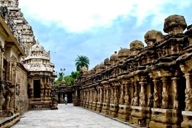 De Chennai a Kanchipuram e Mahabalipuram com paragem em Pondicherry