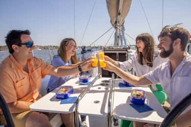 St. Augustine: Shared Brunch Sailing Tour