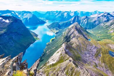 Hjørundfjord vandringskryssning (6,5 timmar för att vandra/utforska Øye)