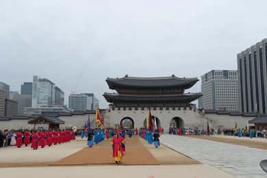 Gyeongbokgung-Bukchon-Gwangjang market-N Seoul Tower-Hongdae
