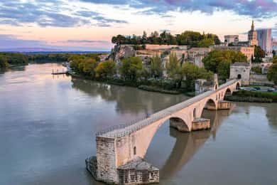 Visite privée d'Aix en Provence et d'Avignon, ville des Papes