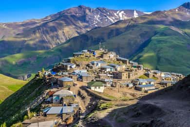 Baku: Guba Khinalig Village and Candy Cane Tour with Lunch