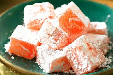 Limassol: Authentic Gourmet Tour with Wine and Food Tasting