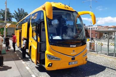 Praga: Viaja facilmente de autocarro de/para Karlovy Vary