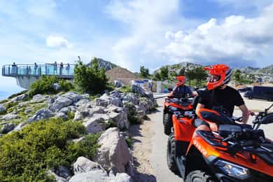 Excursão de quadriciclo à Skywalk Biokovo com bilhetes sem fila