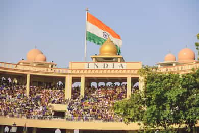 Amritsar: Wagah Border Flag-Lowering Ceremony Tour