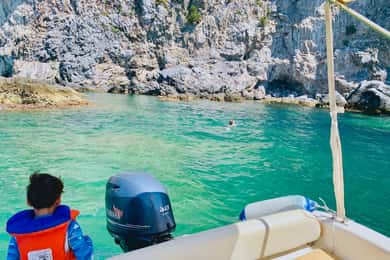 Amalfikusten: Hyr båt i Salerno utan licens