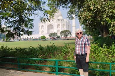 From Rishikesh: 2-Day Private Taj Mahal Tour with Delhi Drop