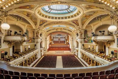 Prag - klassiska konserter Klassiska konserter i Smetana-salen, stadshuset