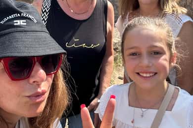 From Naples: Roundtrip Guided Pompeii Tour with Pickup