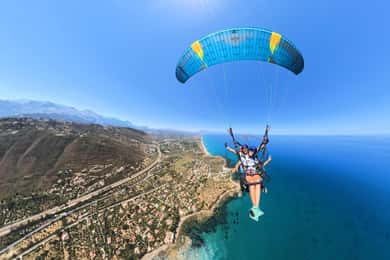 Cefalù: Paragliding flight with paramotor and GoPro13 video photos