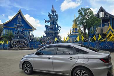 Chiang Rai: Private Tour with Driver and Custom Itinerary