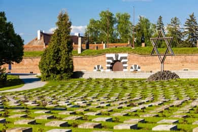 Fra Prag: Rundvisning i koncentrationslejren Terezin