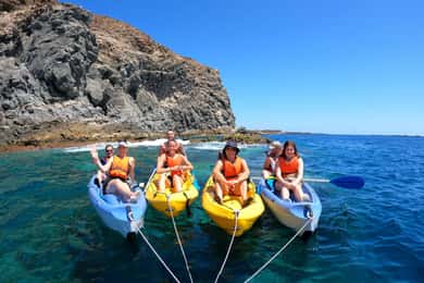 Kayaking and Snorkeling with Turtles