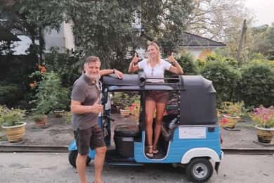 Colombo City Tour by Tuk Tuk ( Sightseeing Fees Included)