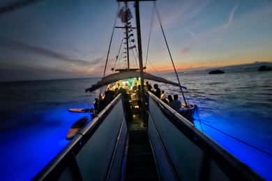 From Argostoli: Vardiani Island Sunset Cruise & Greek Meze