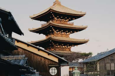京都モーニングランツアー（現地ガイド付き）-新しい京都を発見してください。