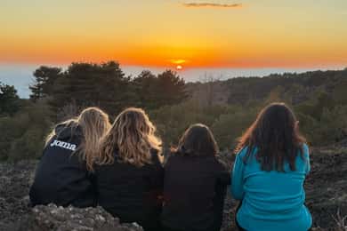 From Catania: Mount Etna Sunset Tour with Tasting and Cave