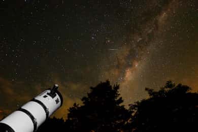 From Cusco: Planetarium Observation in telescopes
