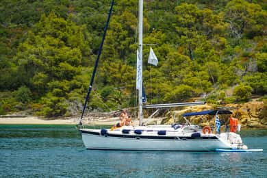 Porto Carras/Neos Marmaras: Private Day Cruise