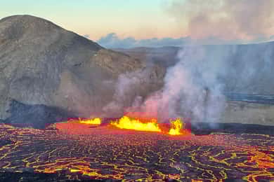 Private Hiking Tour: Volcanic Eruption Site & Reykjanesbær