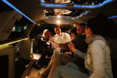 GDANSK: Limousine Club Tour - Clubbing with entry tickets
