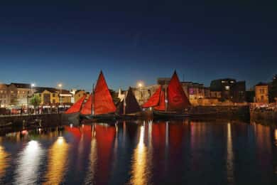 Galway: Dark History Guided City Walking Tour