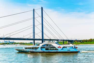 Düsseldorf: Cruzeiro turístico no Reno
